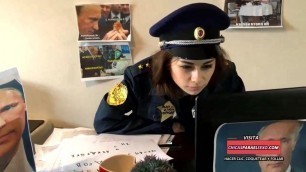 INSPECTOR DE IMPUESTOS RUSO CHICA FOLLADA DURO