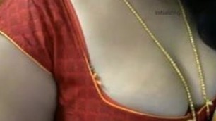 Sexy Telugu aunty boobs on cam with boyfriend