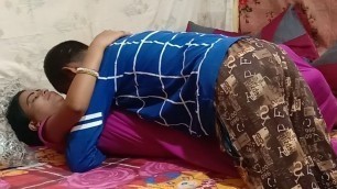 Desi Village Bhabhi Ki Kitchen Mai Gaand Mari Kutia Bana kay